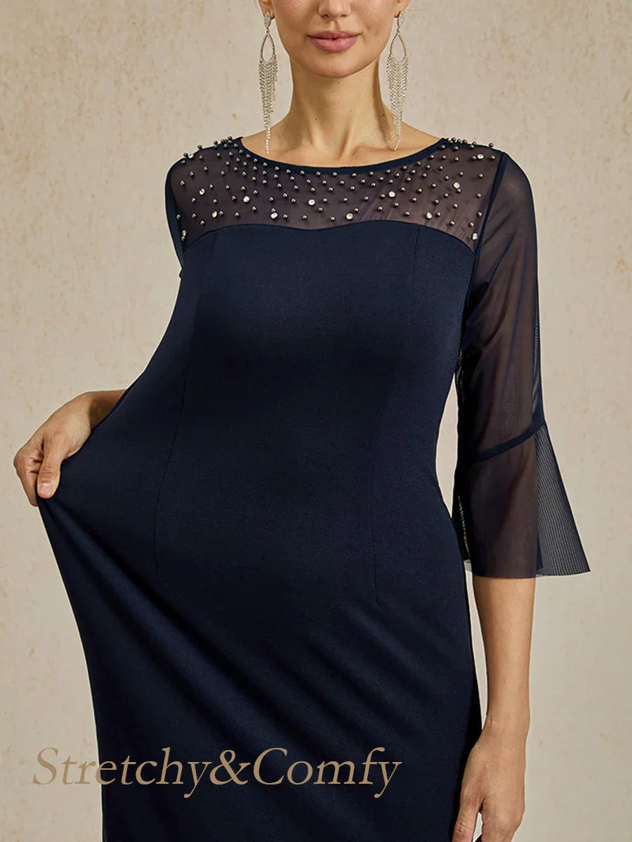 Elegant tettsittende cocktailkjole med dekorert illusjonsnetthals