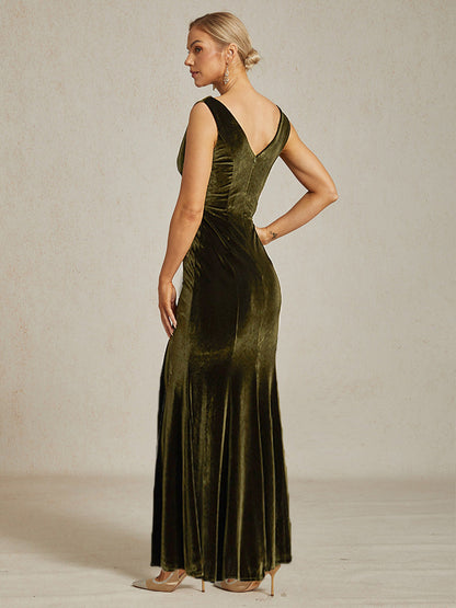High-Stretch Velvet Sleeveless Midi Dress with Cowl Neck