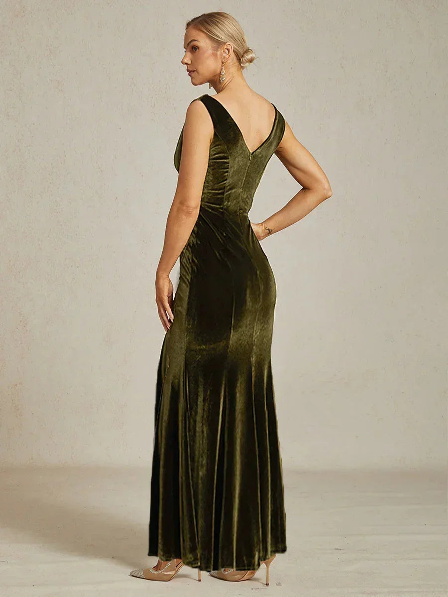 High-Stretch Velvet Sleeveless Maxi Dress