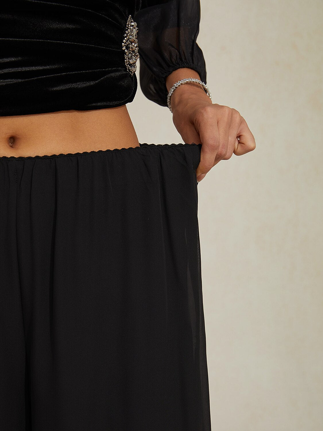 Cropped Pearl-embellished  Pants