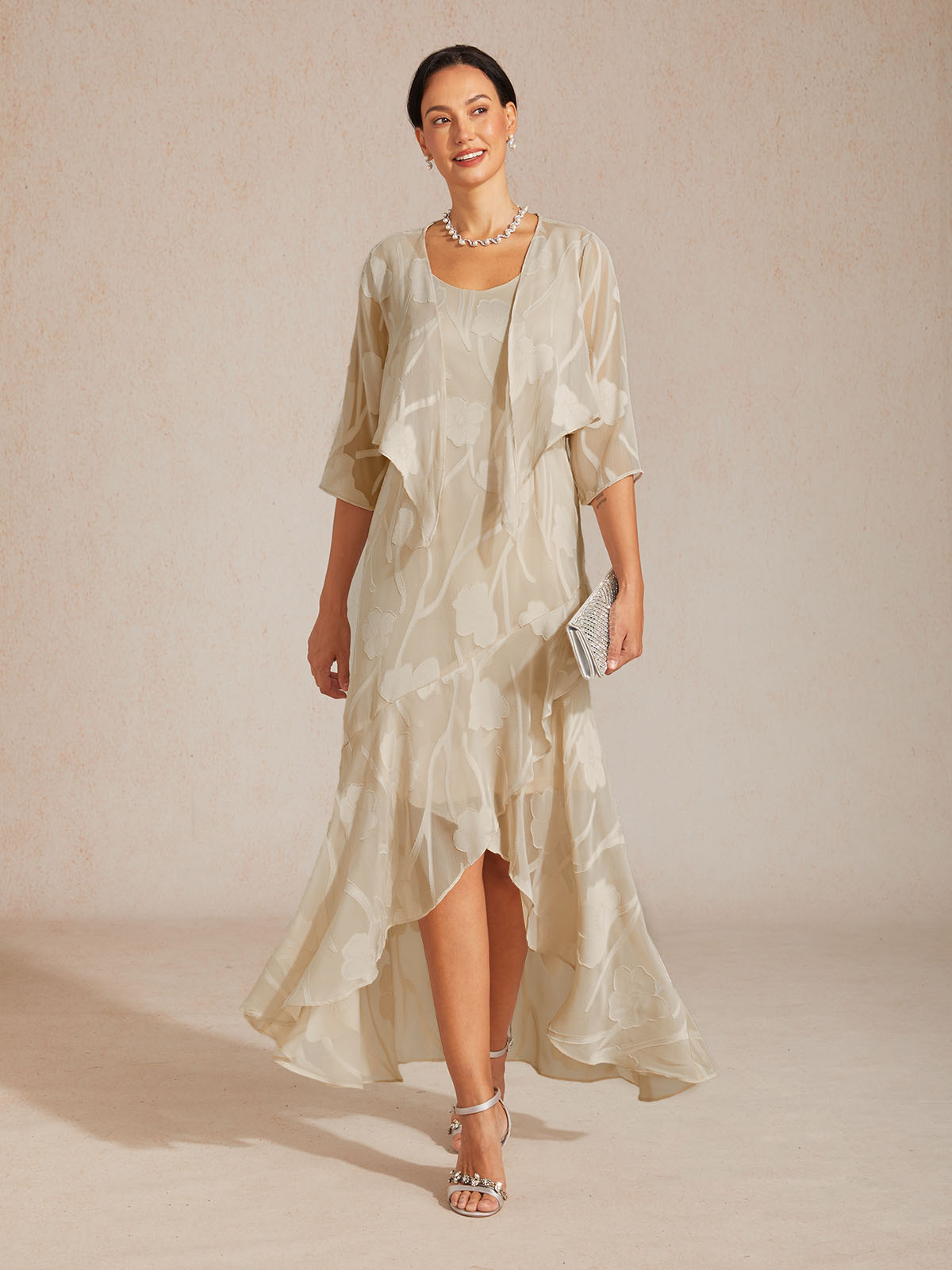 Ärmelloses Abendkleid aus Chiffon mit Blumenmuster und asymmetrischem Saum