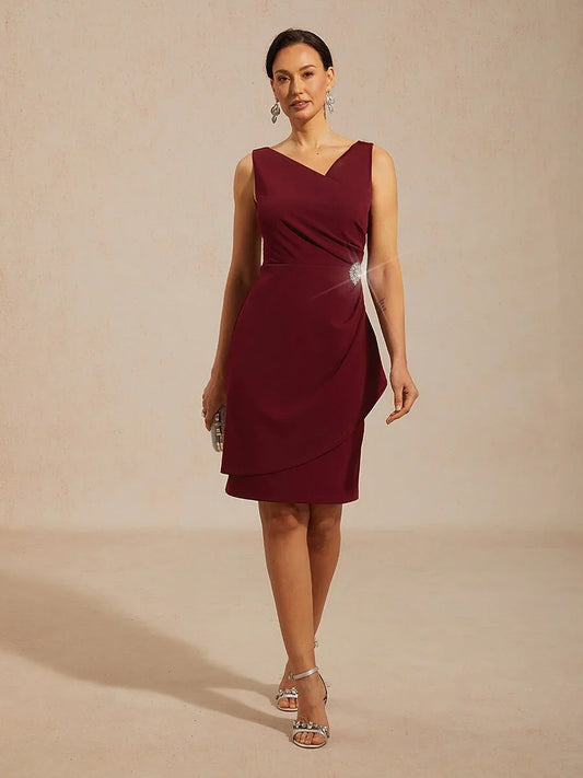 Elegantes Rüschenkleid mit Perlenverzierung