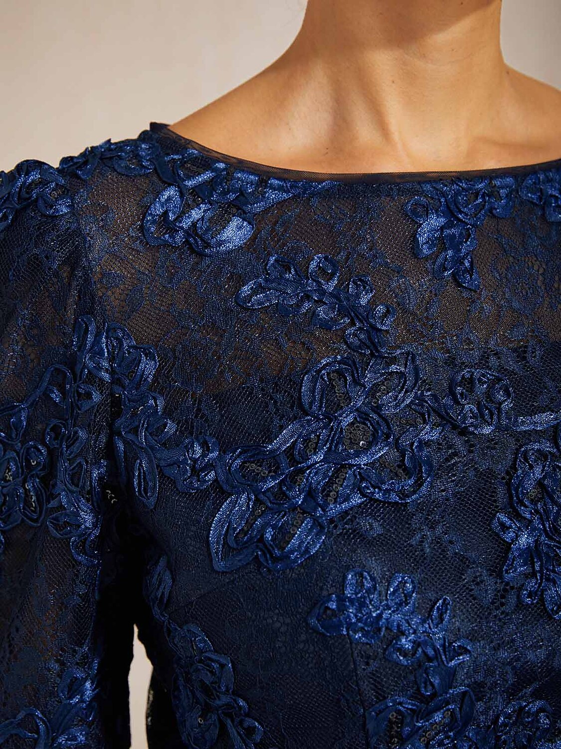 3/4 Sleeve Rosette Lace Blouse
