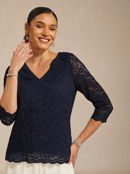 Feminine V-Neck Stretch Lace Top with Scalloped Hem