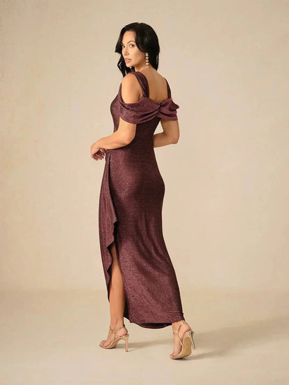 Robe en maille pailletée à épaules dénudées et longueur cheville