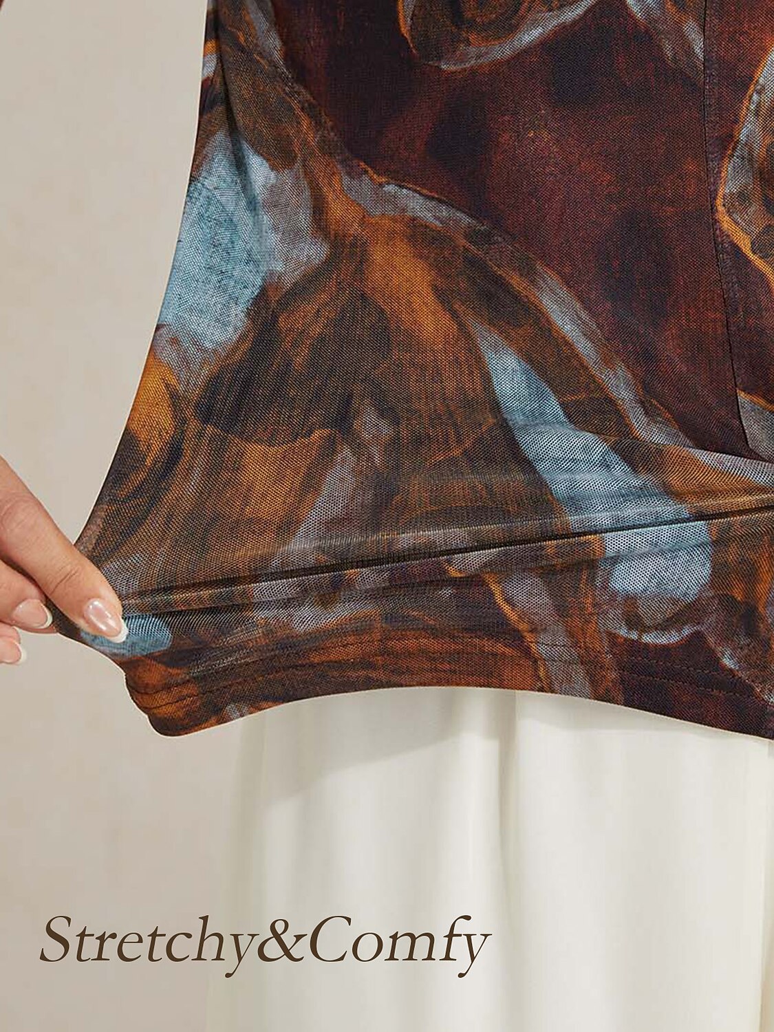 Abstract Print Stretch Knit Top