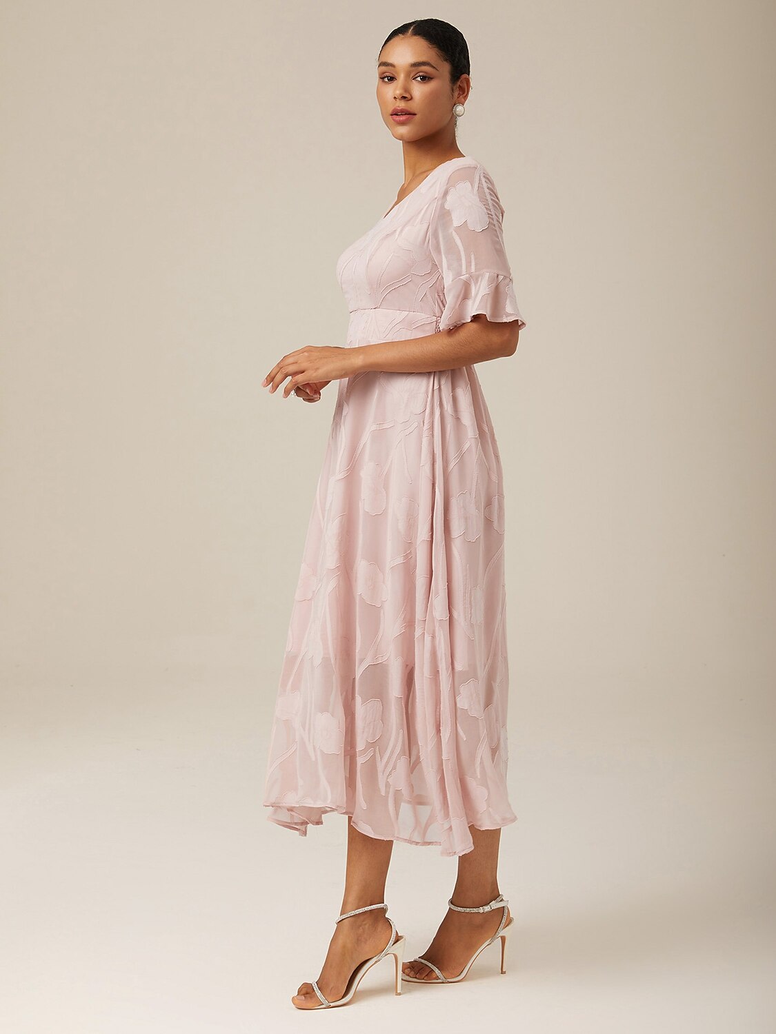 Ruffle Flutter Lace Maxi Dress