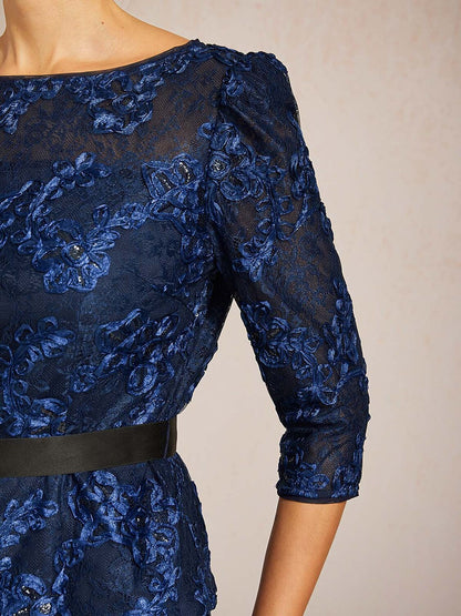 3/4 Sleeve Rosette Lace Blouse