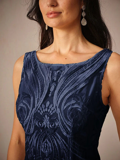 Embroidery Lace Boat Neck Sleeveless Dress