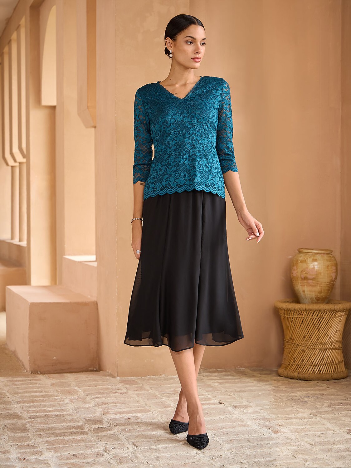 V-Neck Stretch Lace Top