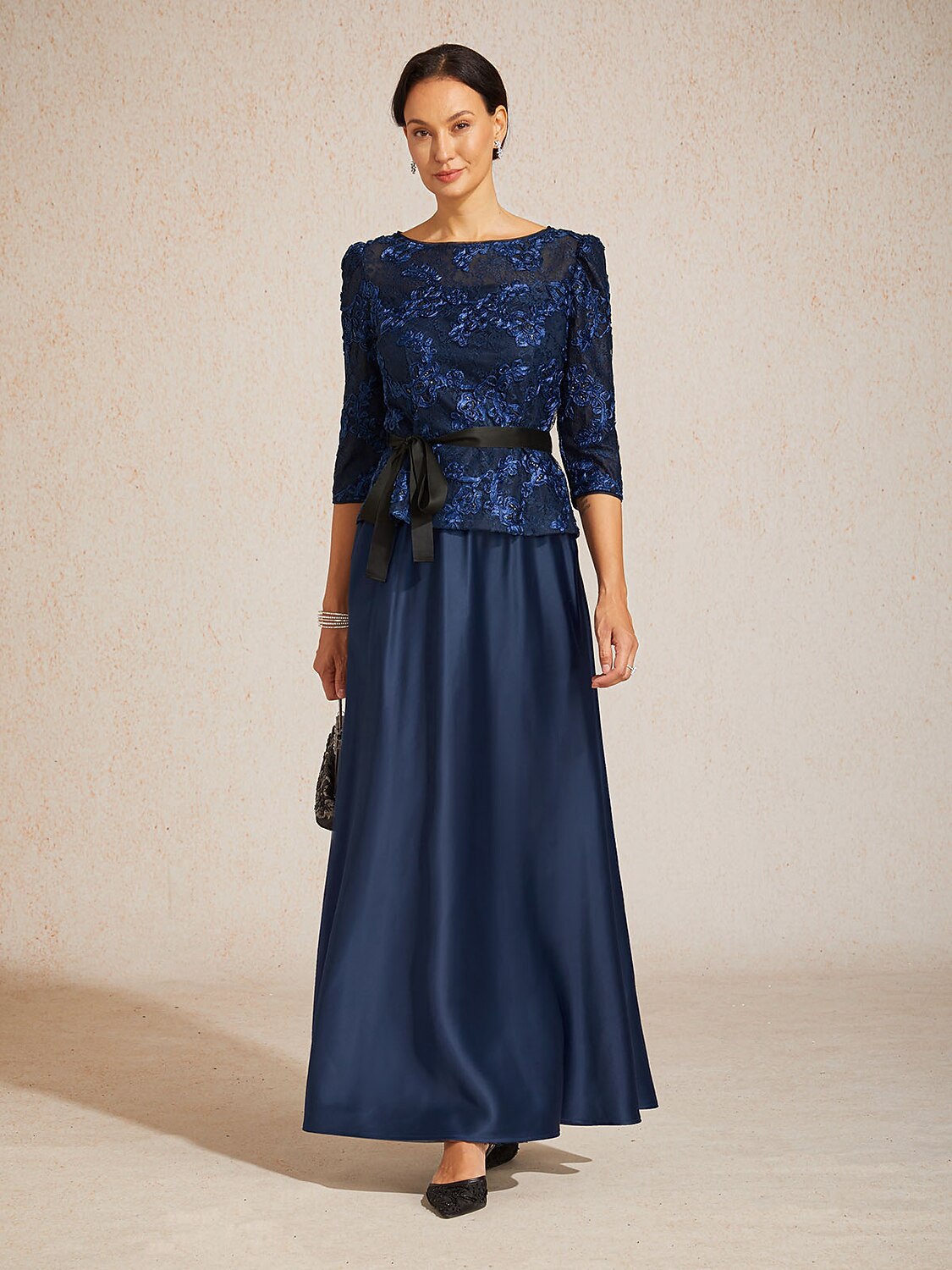 3/4 Sleeve Rosette Lace Blouse