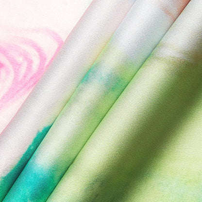 Abito lungo in satin con stampa marmorizzata tie dye