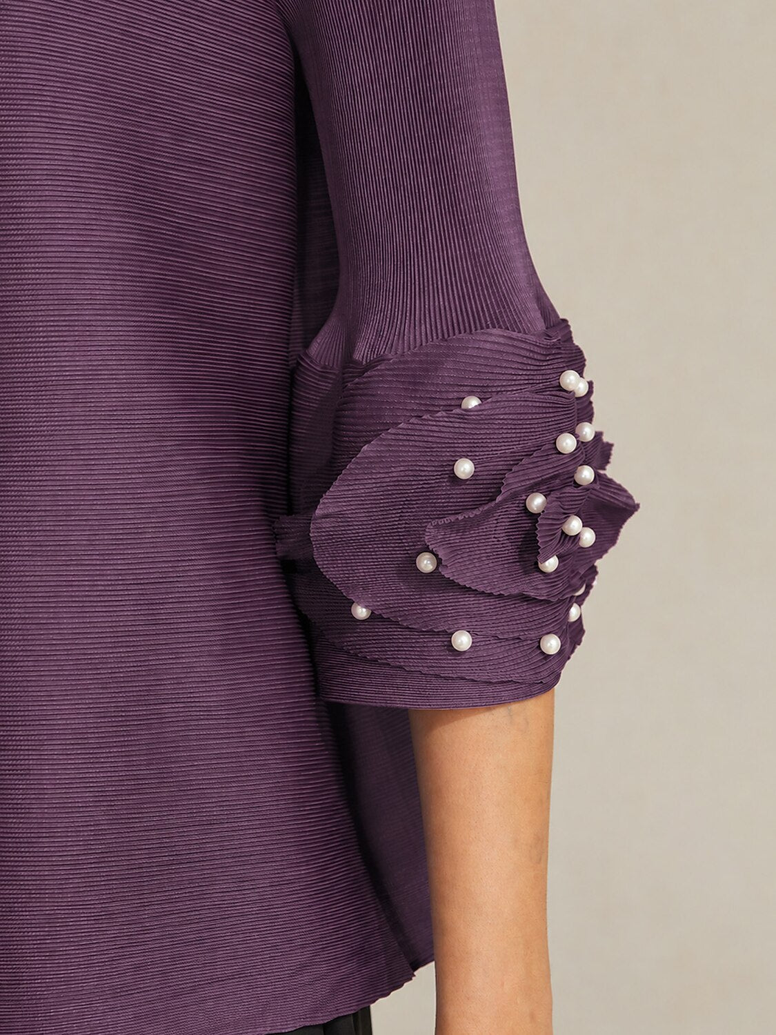 Pleated Floral Pearl Sleeve Top