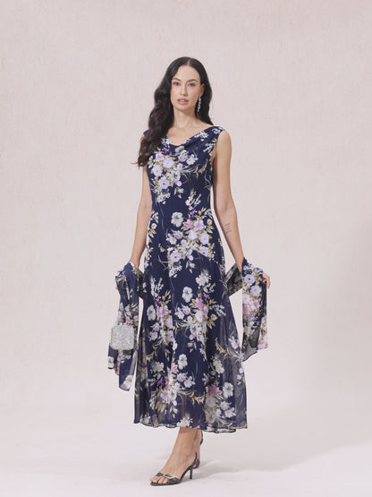 Vestido floral de longitud hasta el té con cuello drapeado y dobladillo con volante