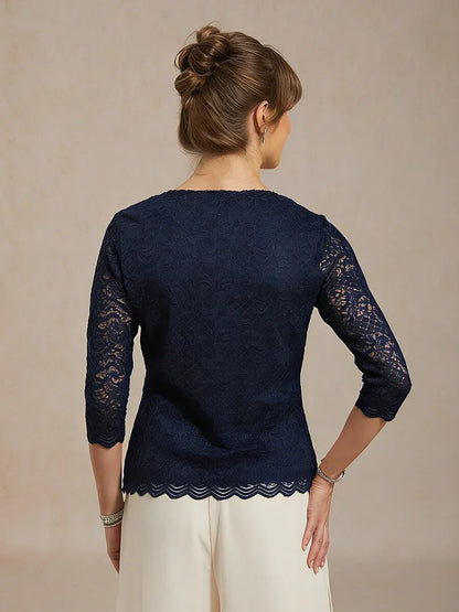 Feminine V-Neck Stretch Lace Top with Scalloped Hem