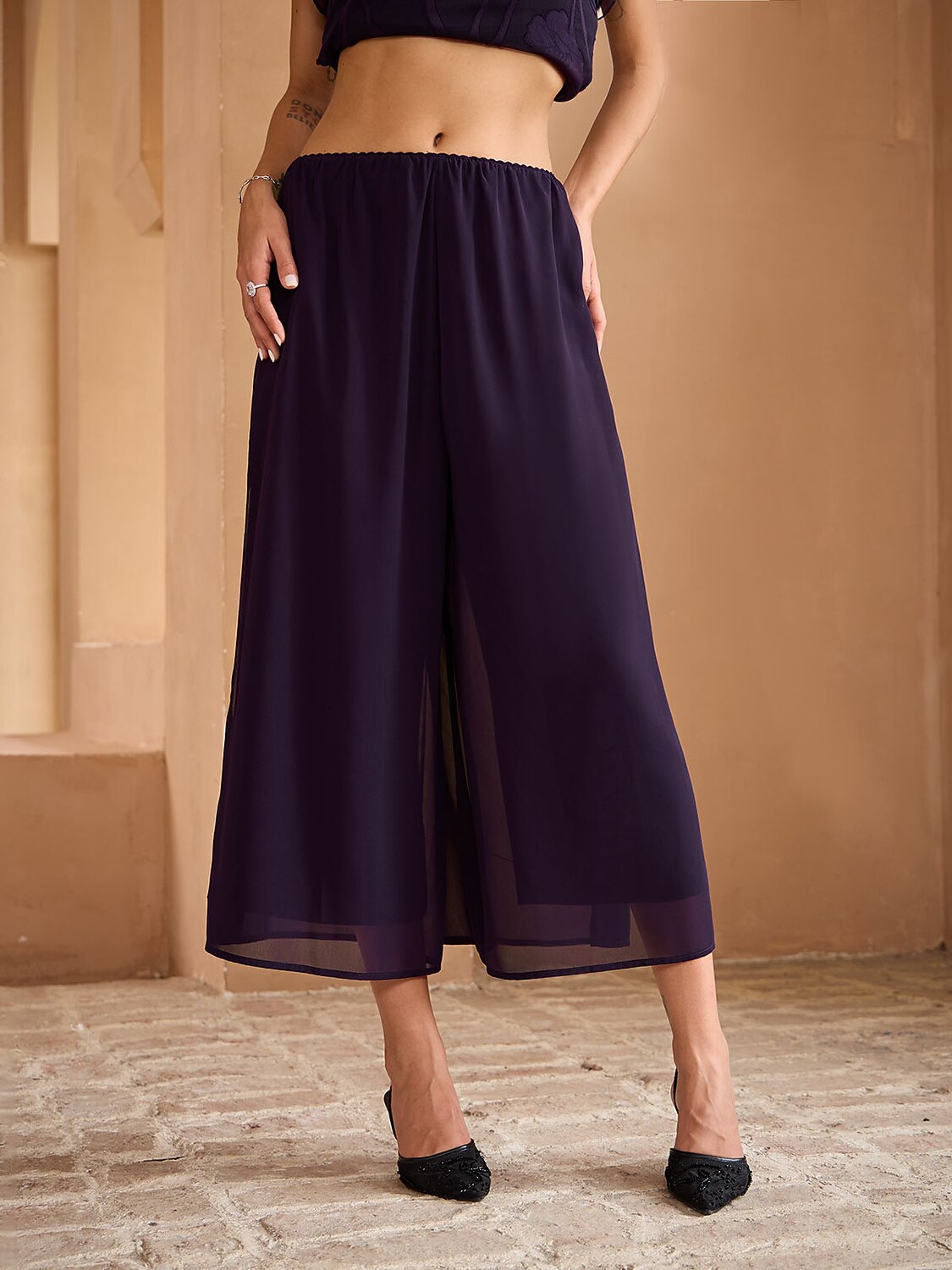 Cropped Length Wide Leg Pants