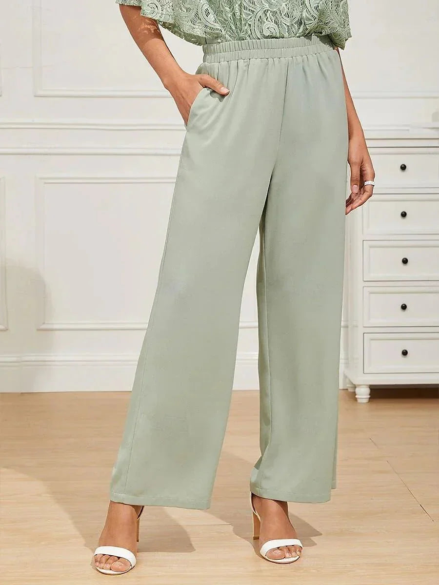 Weite Hose mit mittelhohem Bund und Taschen