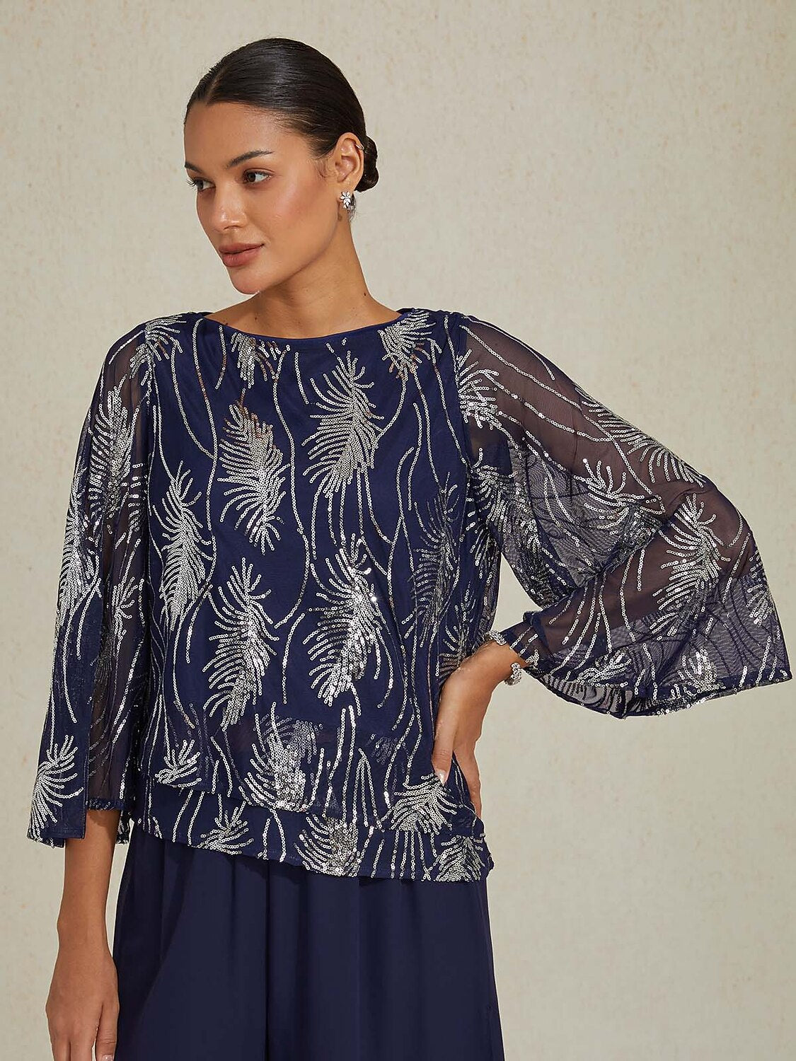 Sequins Feather Layered Blouses