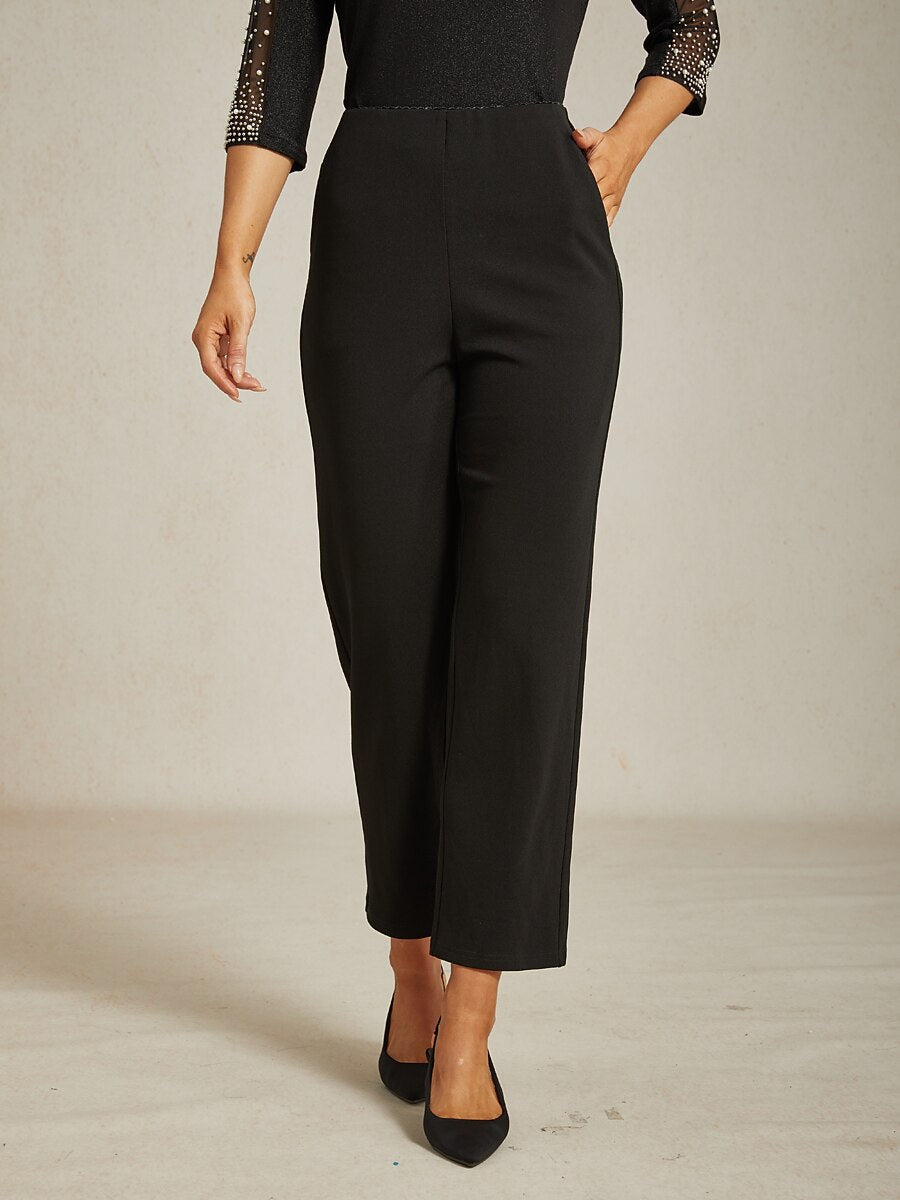 Black Slim Leg Pant with Elastic Waist and Side Pockets
